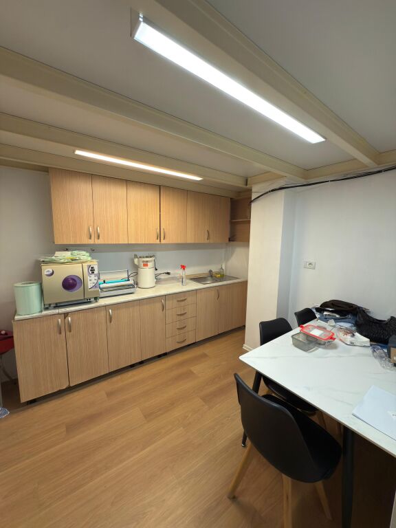 Business premises for rent in one of the most sought-after areas of Tirana, on Kavaja Street.