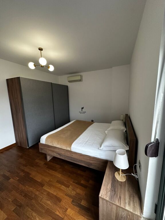 APPARTAMENTO IN AFFITTO 2+1+2 LAGO DI TIRANA 1.600 EURO FH-72980