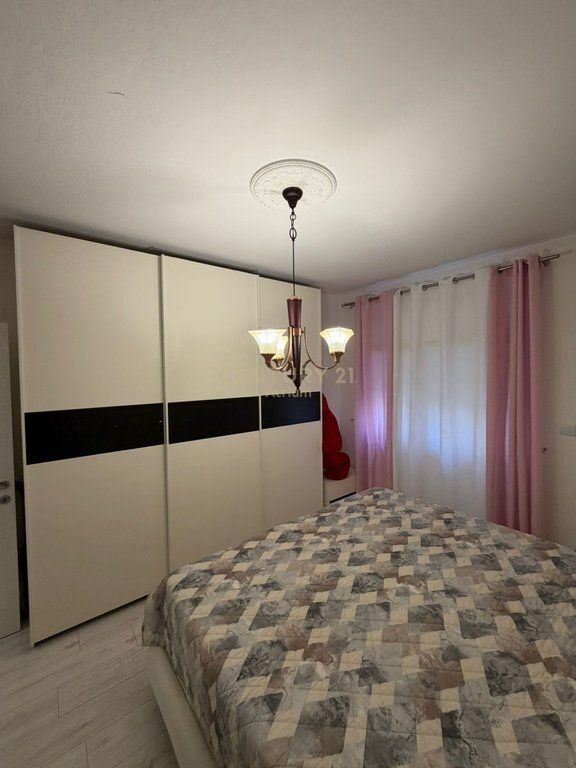 SHESIM APARTAMENT 3+1+2 NE KOMUNEN E PARISIT!!!