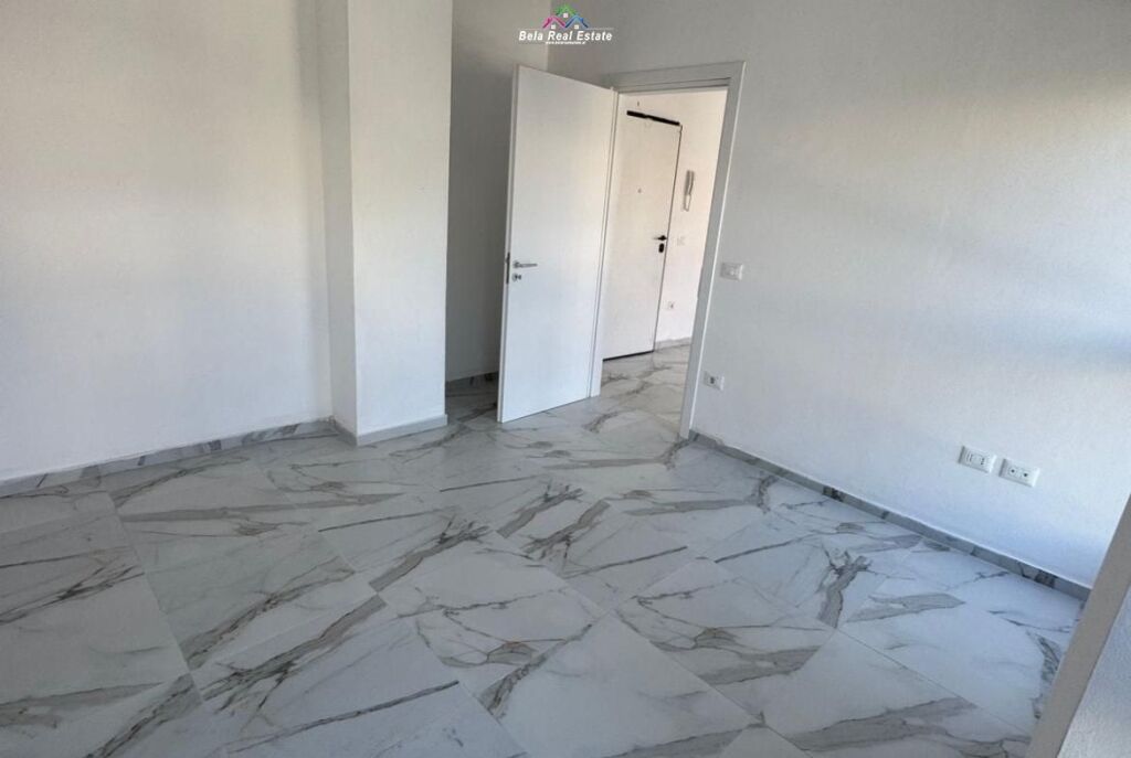 Ufficio In Affitto 1+1 Da Dritan Hoxha (ID BZ2945) Tirana.