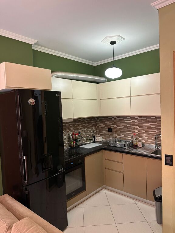 🏠 SHITET Apartament 3+1  📍 Astir