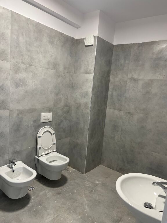 🏡 Apartament 1+1 për Qira – Color Splash, Paskuqan