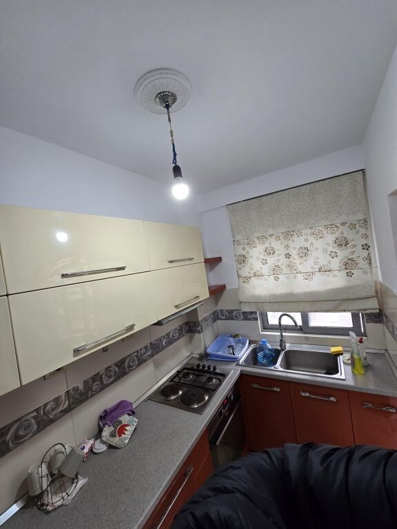 Qera | Apartament 2 + 1 | Pallati me Shigjeta | 550 €/muaj