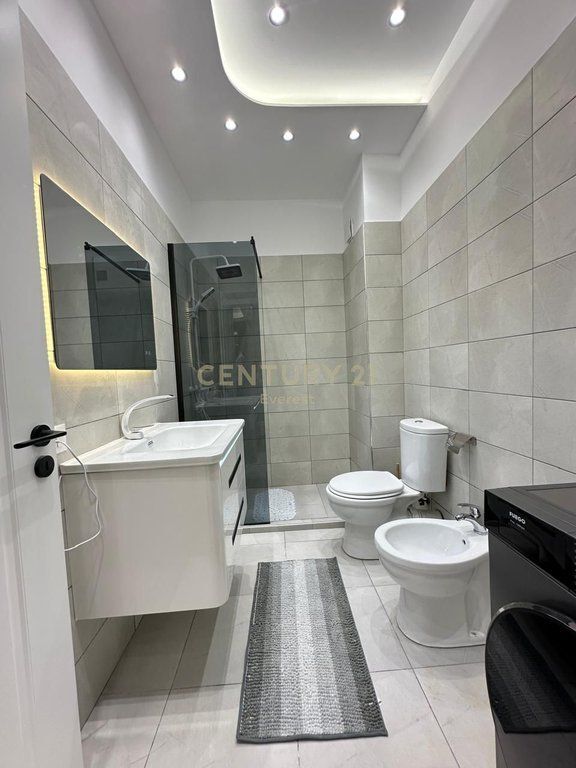 KOMPLEKSI GOLDEN PARK, SHESIM APARTAMENT 2+1