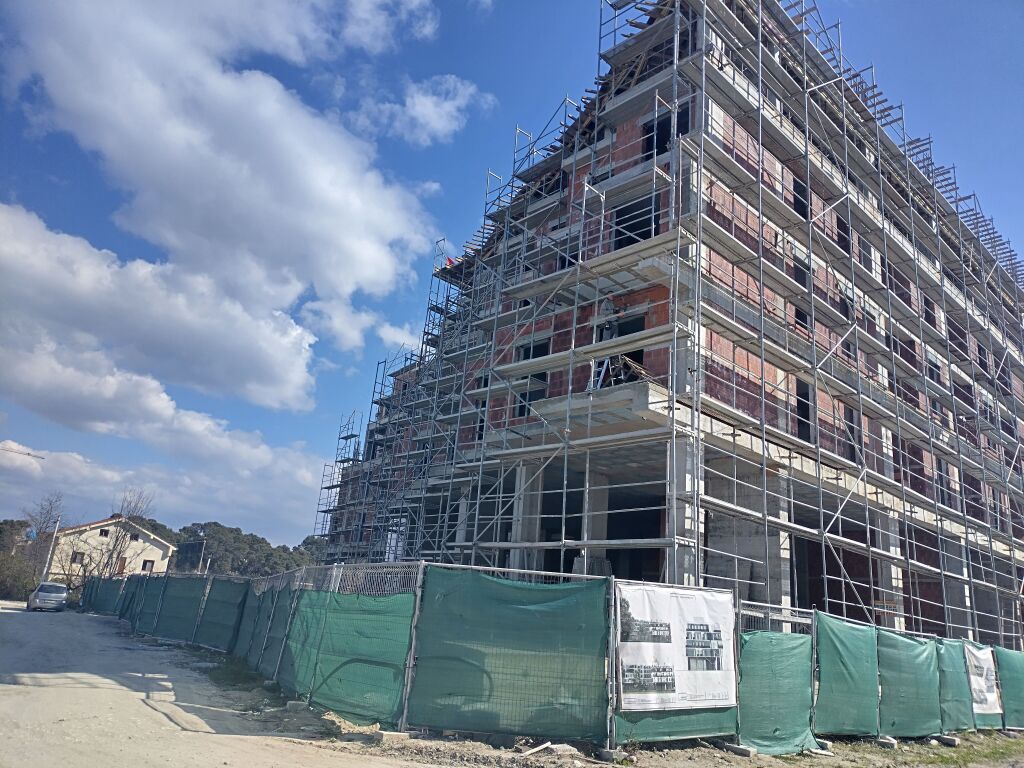 Prima Residence - Appartamento 1+1+ Parcheggio in Vendita Golem / Durres