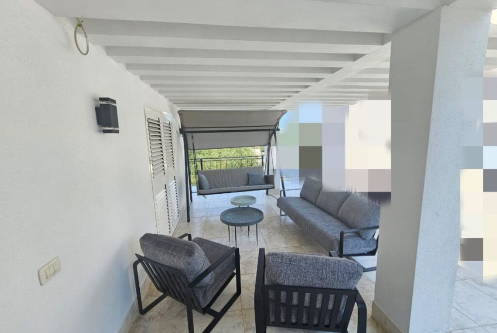 Vile 3 Kateshe Me Qera tek Liqeni i Thate (ID BV22459) Tirane