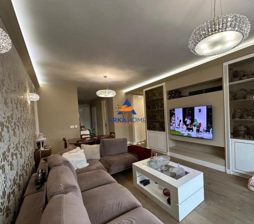 SHITET APARTAMENT 3+1+BALLKON+POST PARKIMI " KOMUNA E PARISIT " 365.000 EURO (+30.000 EURO POST PARKIMI)
