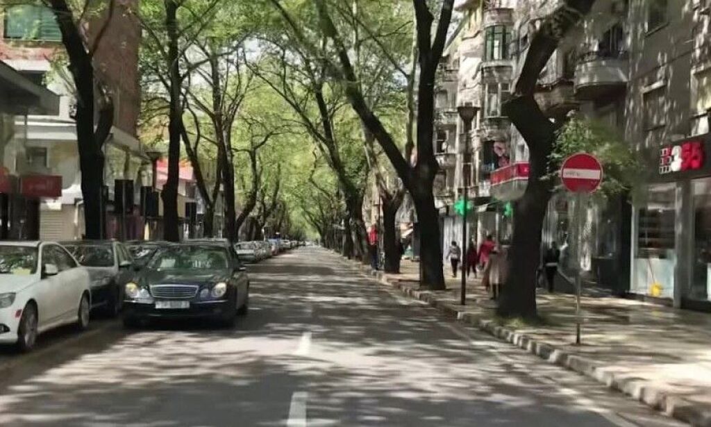 🏡 Shitet VILË 4-Katëshe – Myslym Shyri, Tiranë