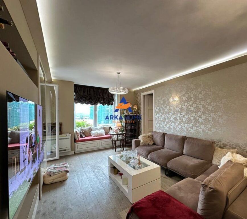 SHITET APARTAMENT 3+1+BALLKON+POST PARKIMI " KOMUNA E PARISIT " 365.000 EURO (+30.000 EURO POST PARKIMI)
