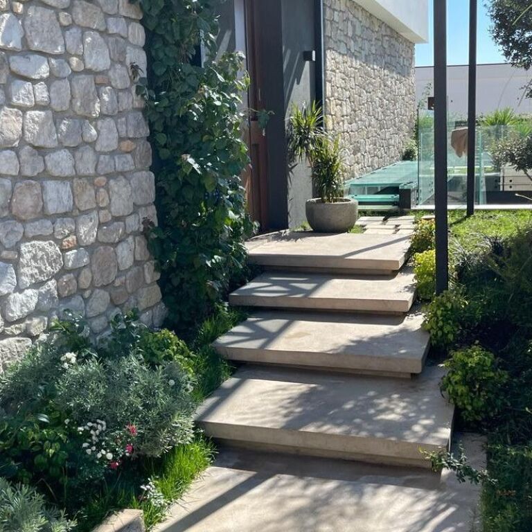 🏡✨ Individual Villa for Sale – Lake of Farka ✨🏡