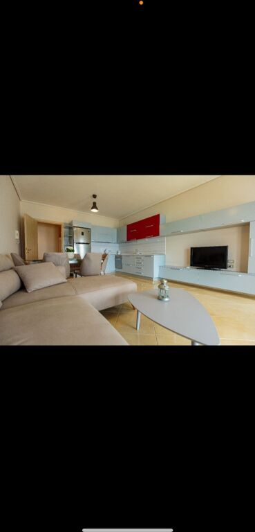 🏡🌊 For Rent | Jepet me qera Apartament 2+1 në Lungomare, Vlorë 🌊🏡