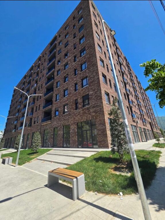 Affitto | Apartament 2 + 1 | Rruga 5 Maji | 550 €/mese