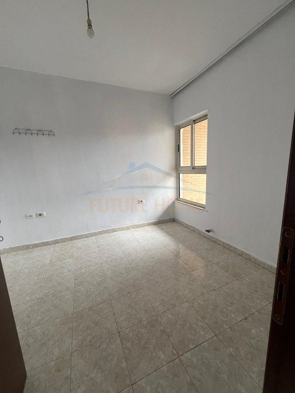 Affitto, Appartamento 1+1, Campo di Aviazione