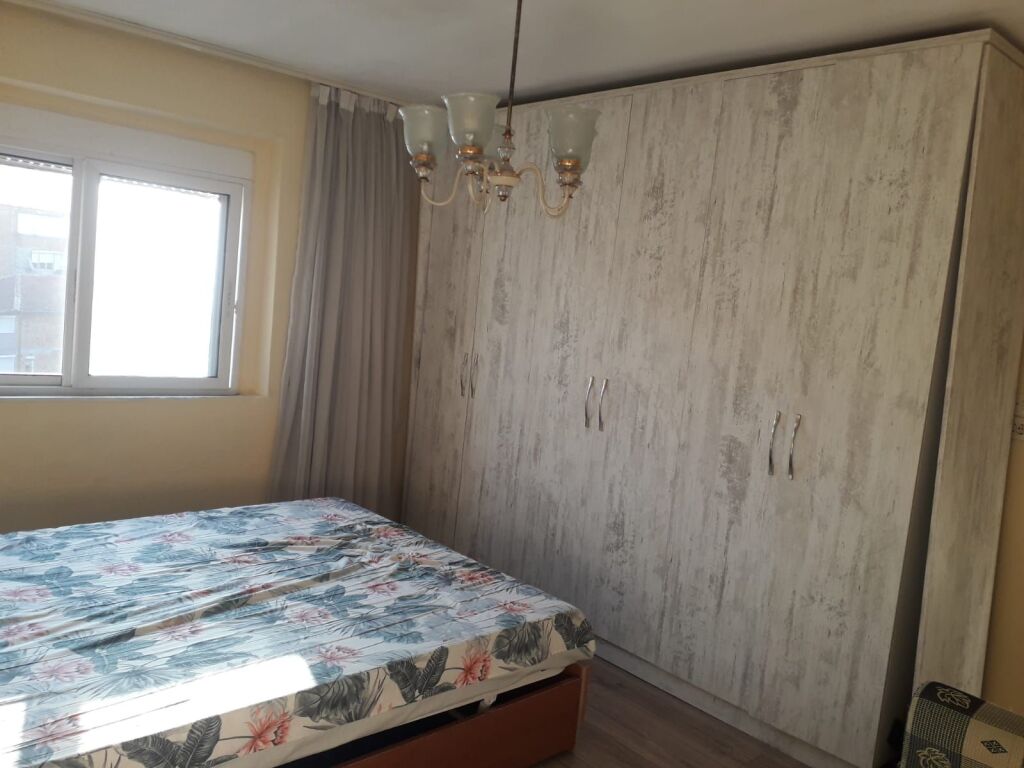 Rent | Apartament 2 + 1 | Stacioni Trenit/Rruga e Dibres/5 Maji/Medreseja | 470 €/month