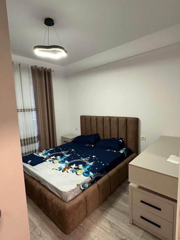 Apartament 1+1+ post parkim me qera Urban Gate astir !