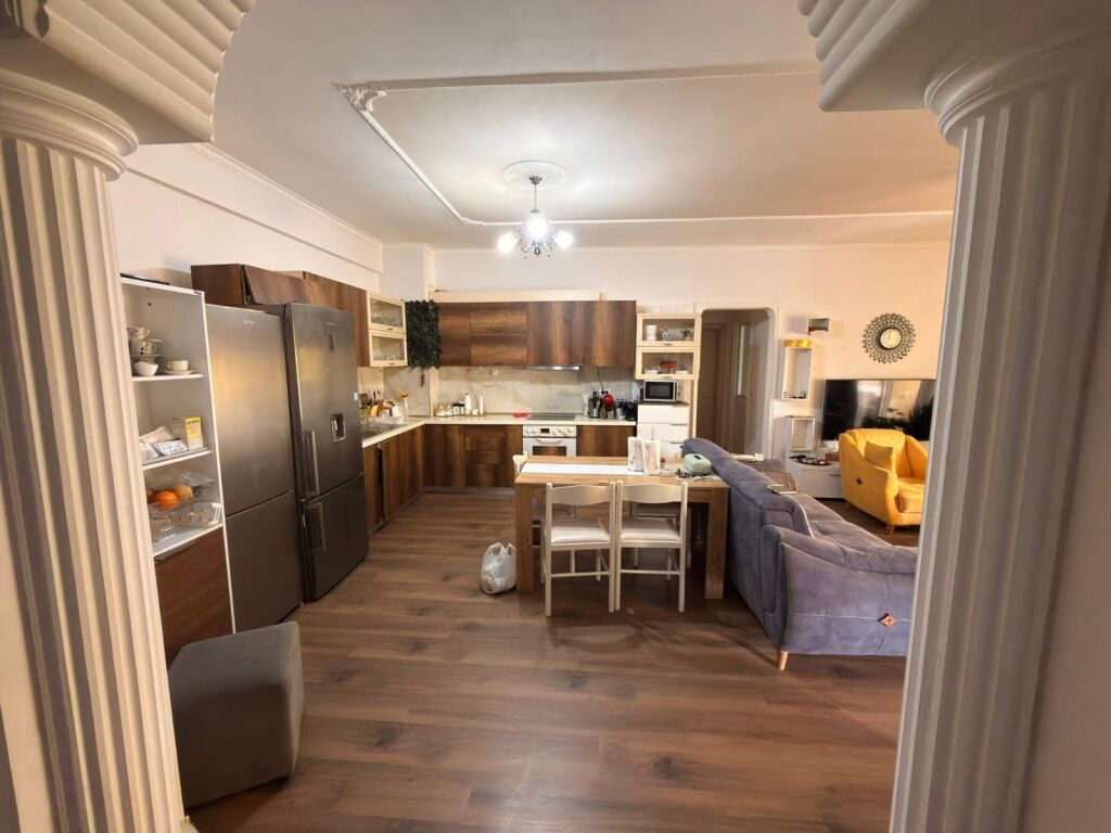 Affitto | Apartament 3 + 1 | Kopshti Botanik | 700 €/mese