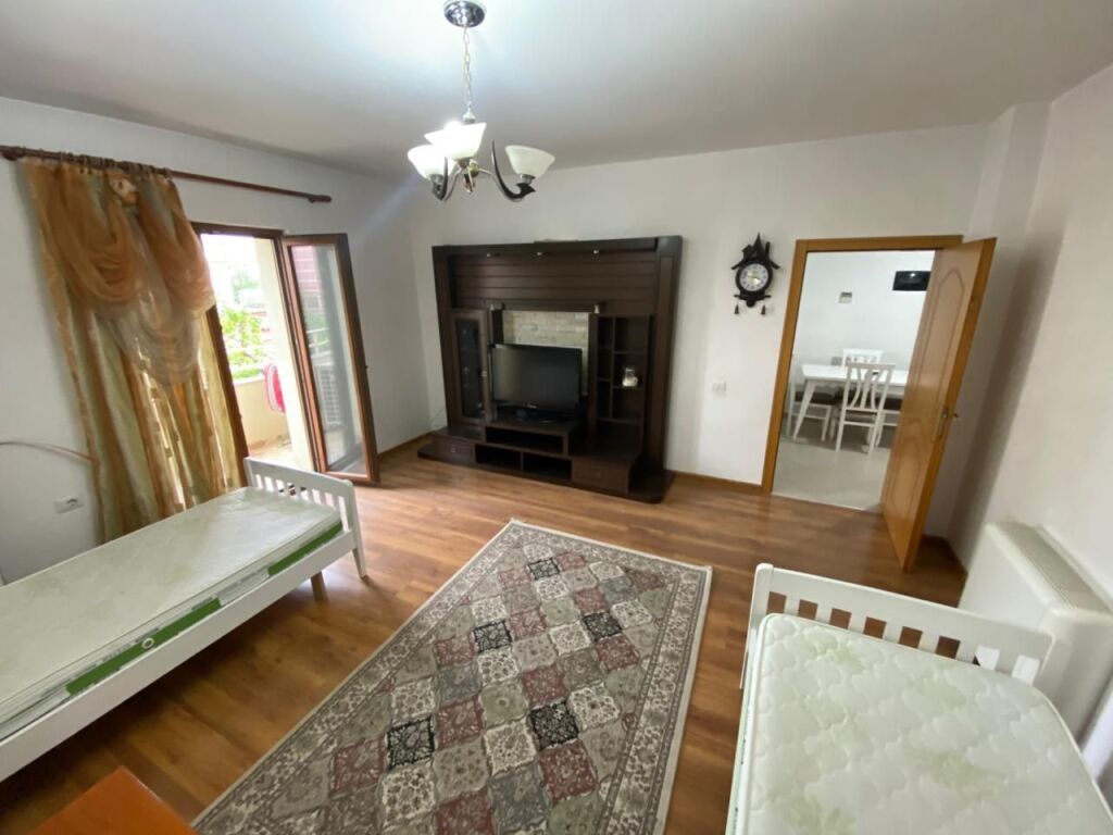 🏡 Jepet Apartament 2+1 me Qera te Bulevardi i Ri, Tiranë