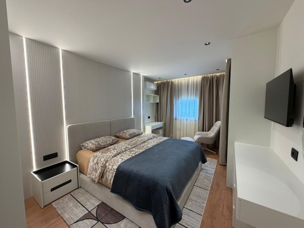 🏡 Appartamento super elegante 1+1 in affitto | 65 m² 📍Vicino allo Stadio Dinamo  ✨ Totalmente appena investito ✨ Arredamento moderno &amp; lavori di qualità ✨ Ambiente luminoso e molto confortevole ✨ Posizione premium, vicino a ogni servizio  💶 1200€ netto/