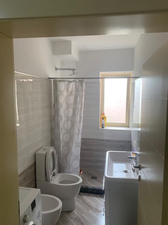 Apartment 2+1 for rent in the Kongresi i Elbasanit neighborhood