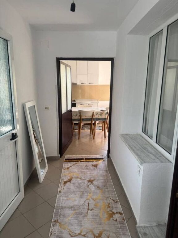 JEPET ME QIRA SHTEPI PRIVATE 1+1+PARKIM - SHKOZE, TIRANE