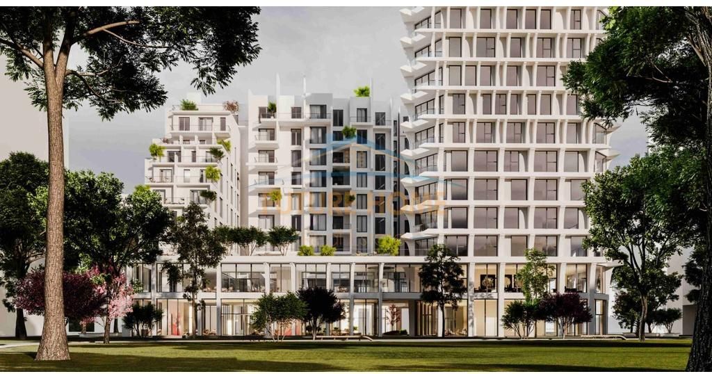 Shitet ambjent komercial Park Avenue Bulevardi i Ri