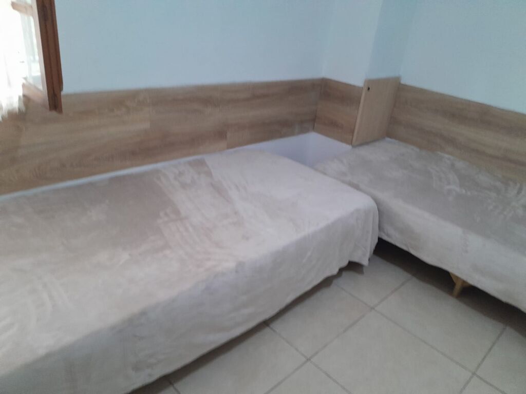 APARTAMENT 1+1. 28000 LEKE.RRUGA 5 MAJI