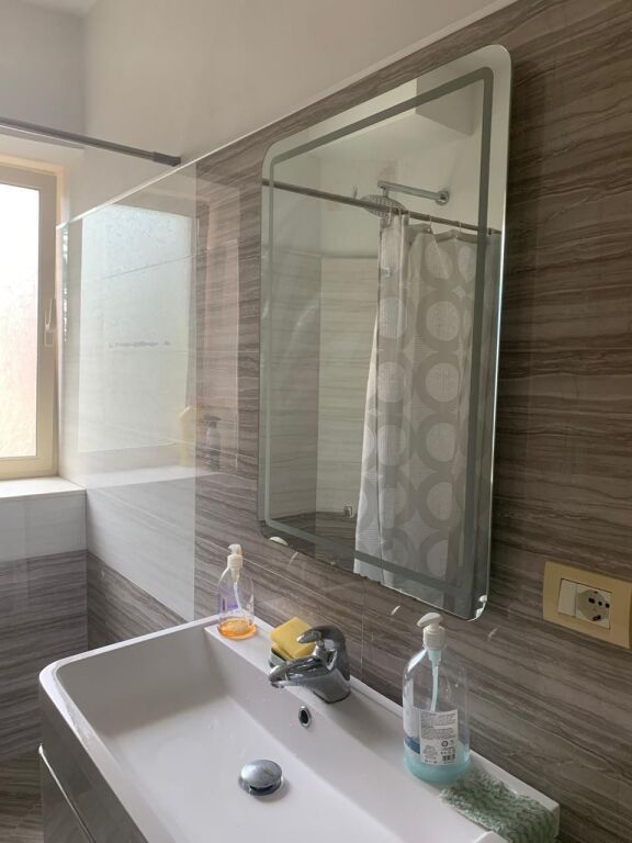 Apartment 2+1 for rent in the Kongresi i Elbasanit neighborhood