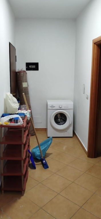 Vendesi in vendita appartamento 1+1 Astir vicino a Vero Caffe