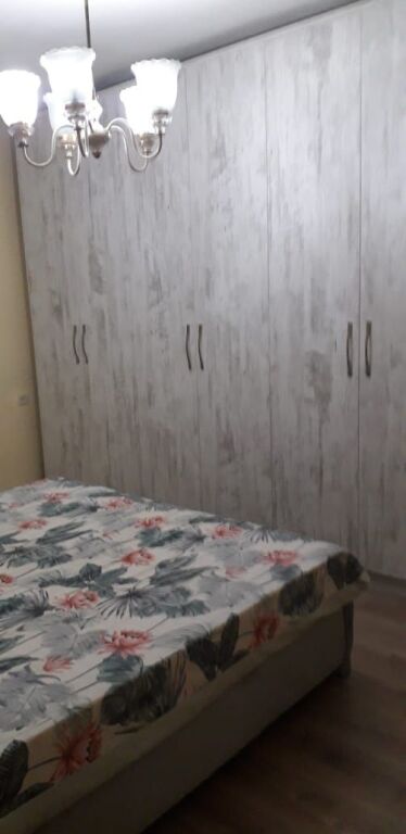 Rent | Apartament 2 + 1 | Stacioni Trenit/Rruga e Dibres/5 Maji/Medreseja | 470 €/month