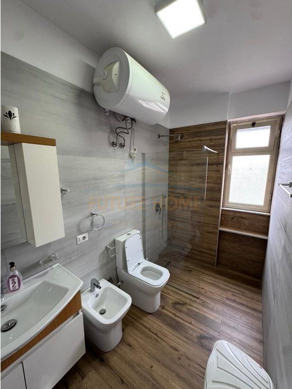 Rent, Apartment 3+1+2, Train Station