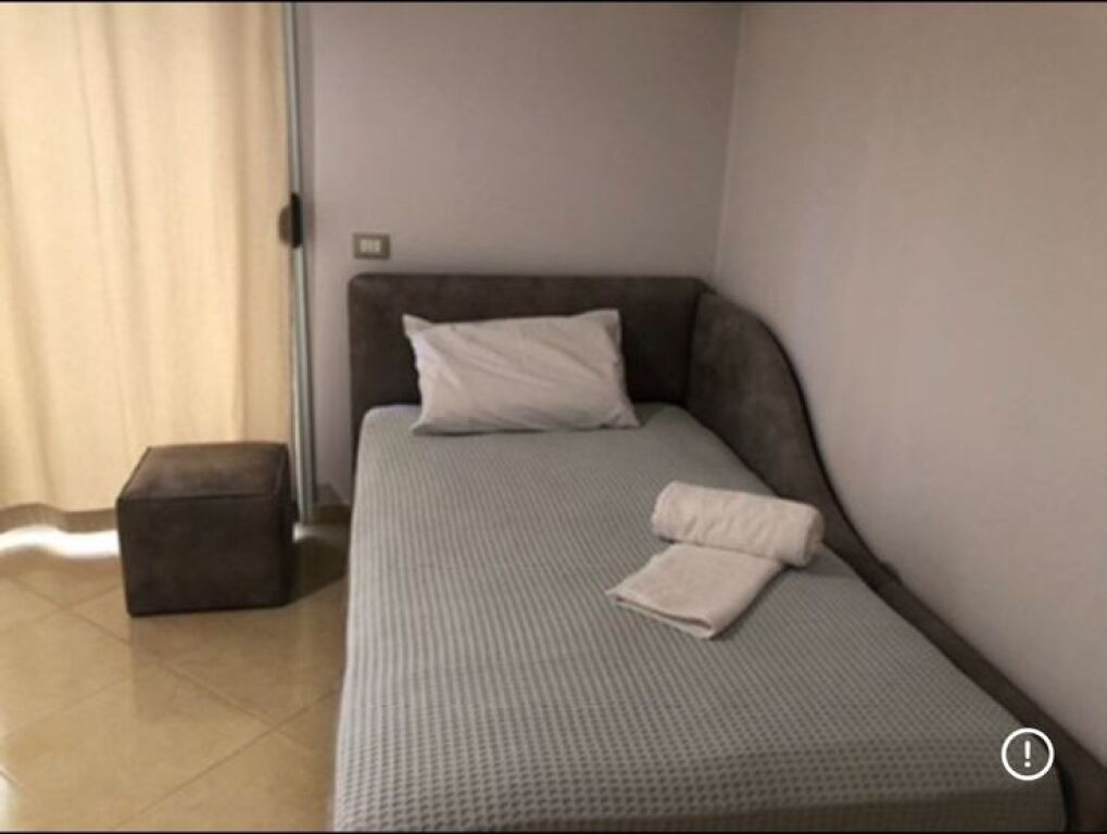 🏡🌊 For Rent | Jepet me qera Apartament 2+1 në Lungomare, Vlorë 🌊🏡