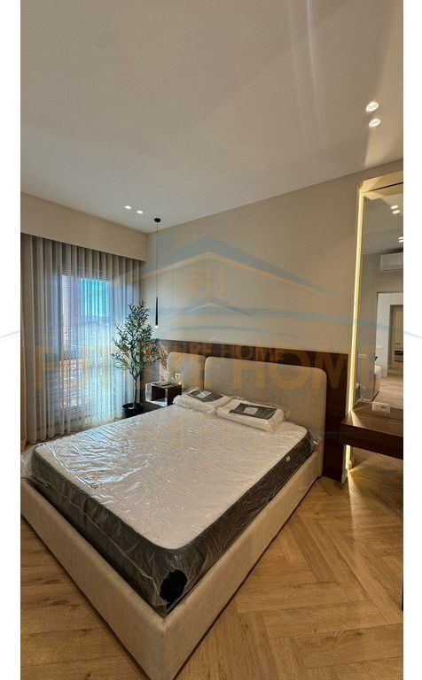 LUXURY APARTMENT 2+1+1 TIRANA GARDEN BUILDING, KAVAJES STREET