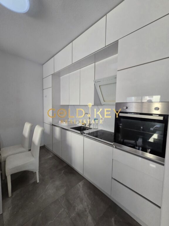 🏡 APARTAMENT ME QERA  2+1+2 PLAZH, DURRES