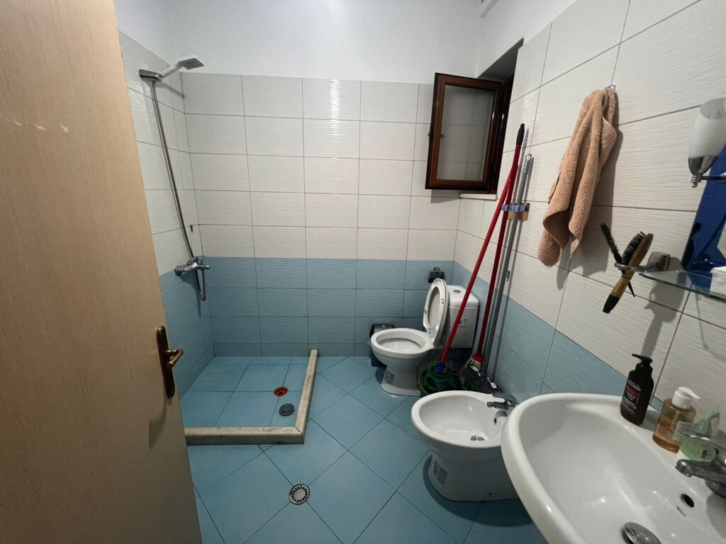 Appartamento 1+1 in affitto a Vilat Gjermane!