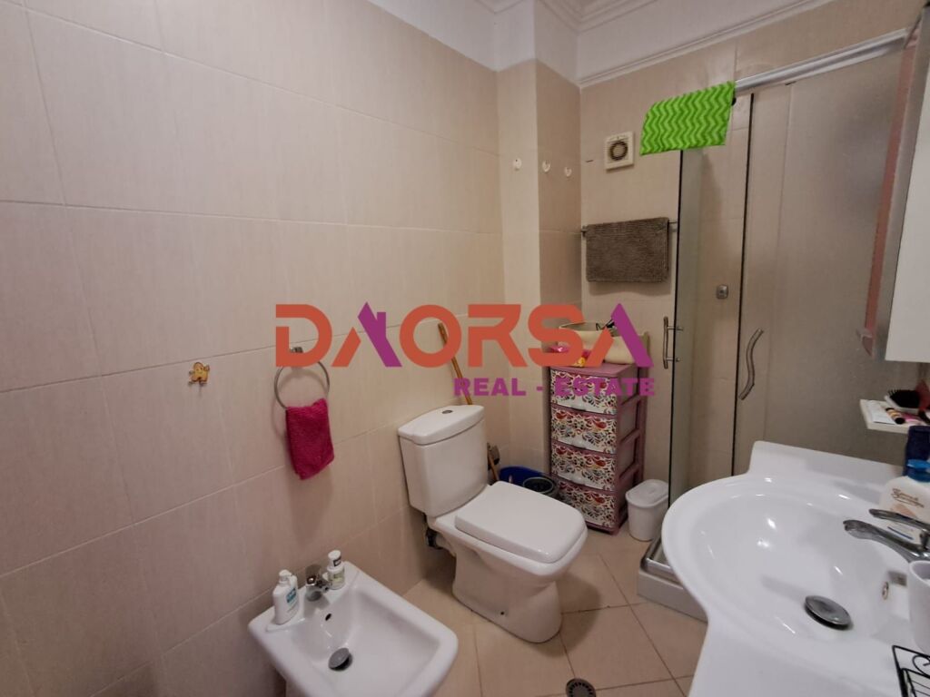 Shitet Apartament 1+1 në Plazh, Durrës
