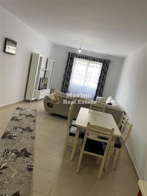 Affitto | Apartament 3 + 1 | Rruga Aleksandër Moisiu | 850 €/mese
