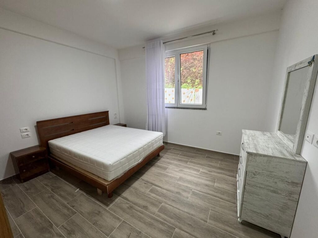 Apartament 2+1+2 Ballkone me qira – Kombinat !