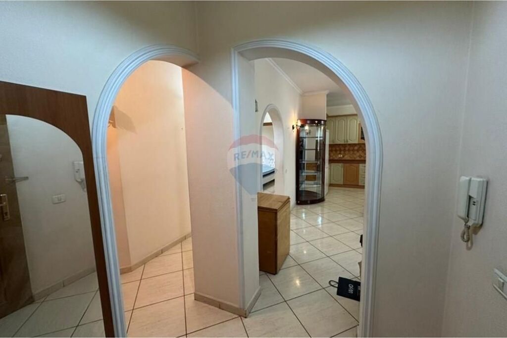 Apartament 2+1 Per Shitje Selite