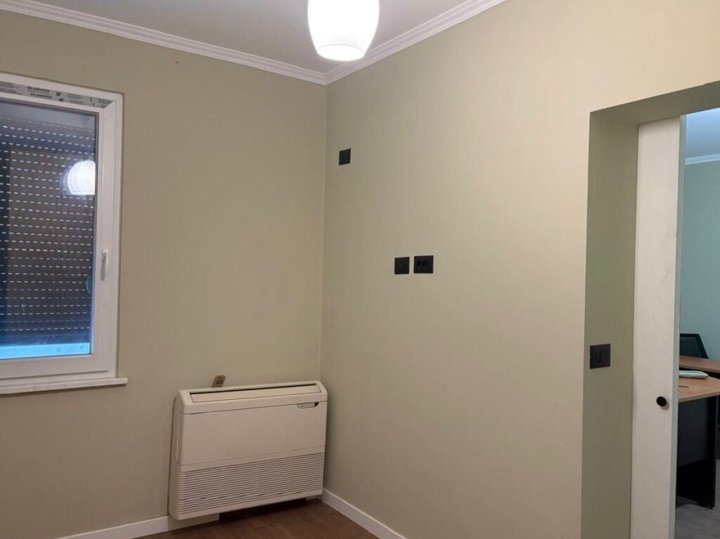 OFFICE FOR RENT 50M2 BLLOK