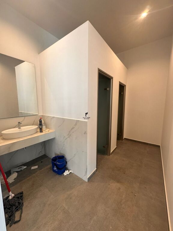 MAGAZZINI IN AFFITTO 260 M2 VORE 2.000 EURO FH-73135