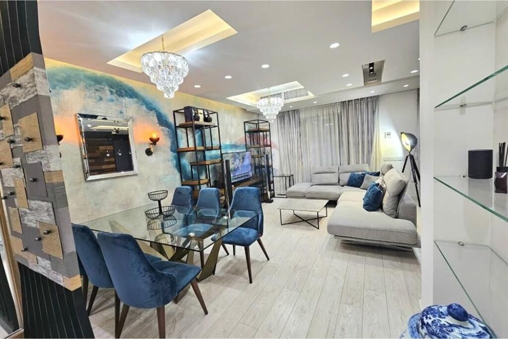 Jepet me Qira Apartament 2+1+2 te Kopështi Botanik