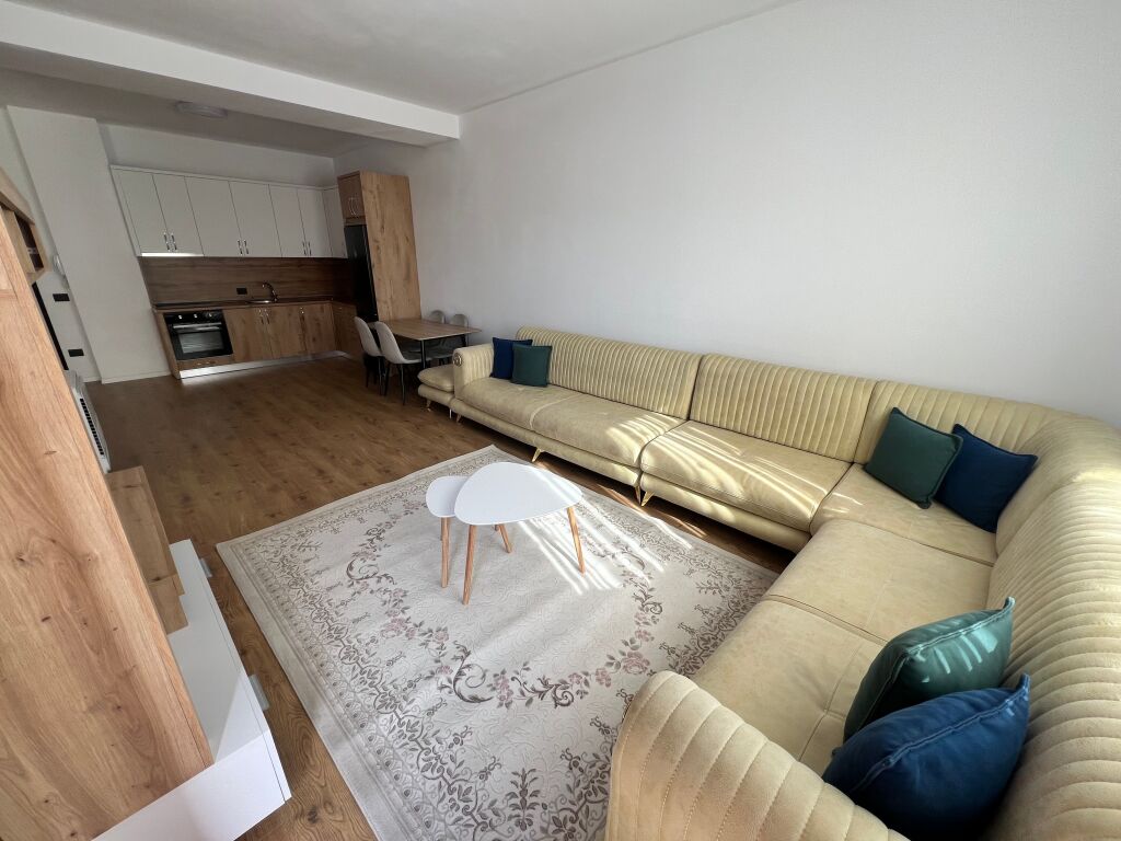Appartamento 1+1+balcone in affitto Paskuqan 400€