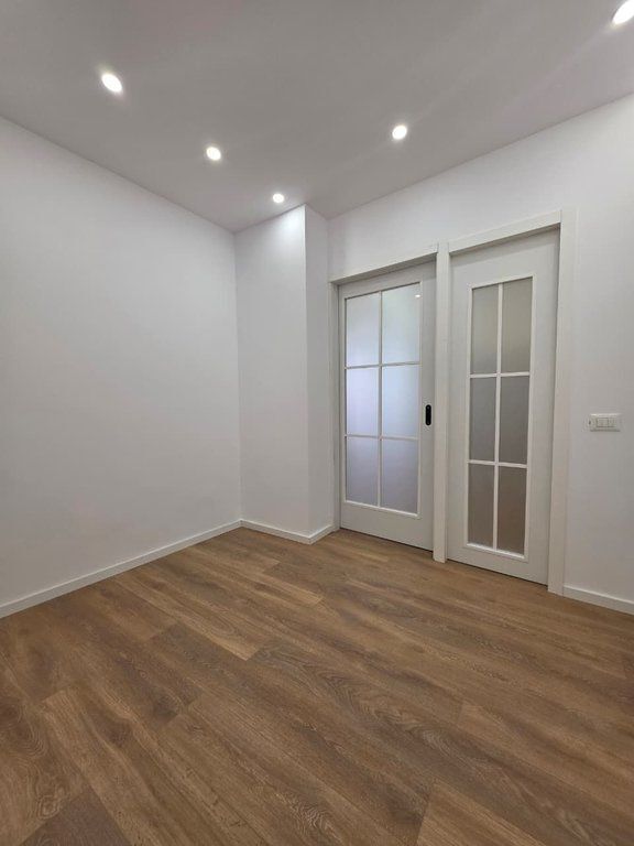 In vendita, Appartamento 1+1, Komuna e Parisit, Tirane