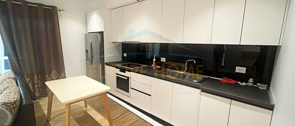 Rent, Apartment 2+1, 5 Maji Street, Tirana