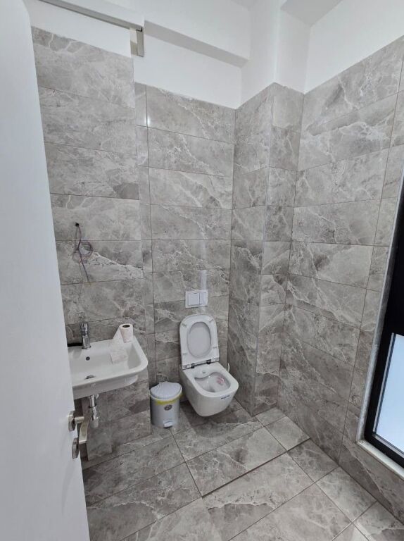 **Office for rent at Square 21**