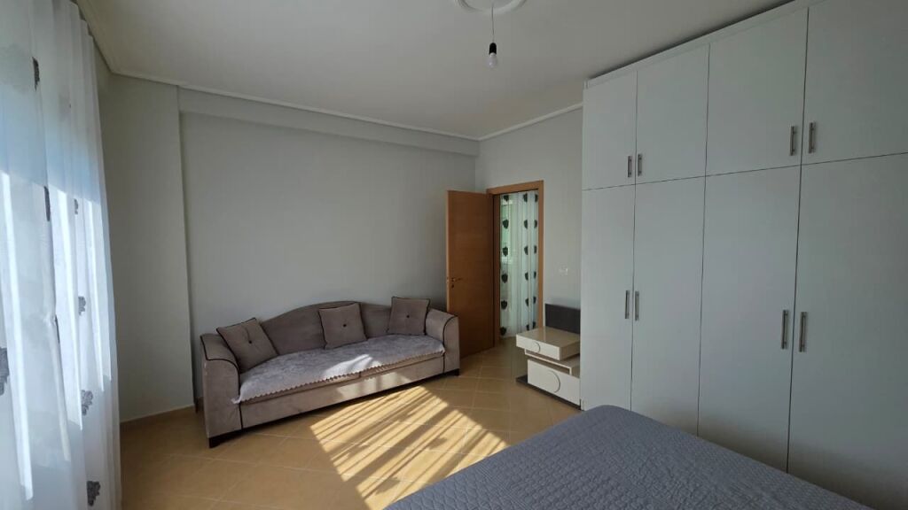 APARTMENT 2+1 FOR RENT NEAR THE BOULEVARD  VLORË