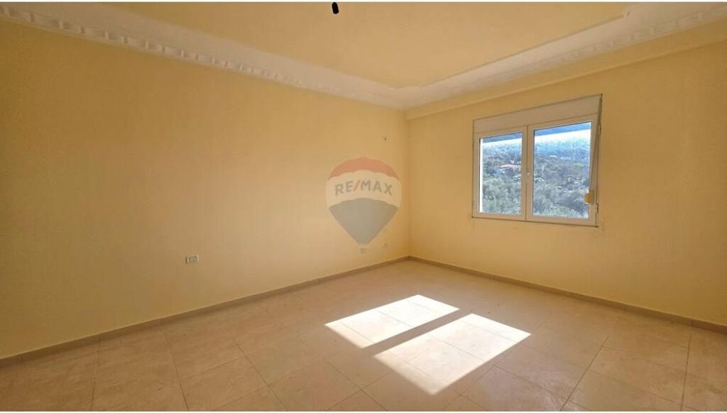 PREMIUM 1+1 APARTMENT FOR SALE – LUNGOMARE, VLORË