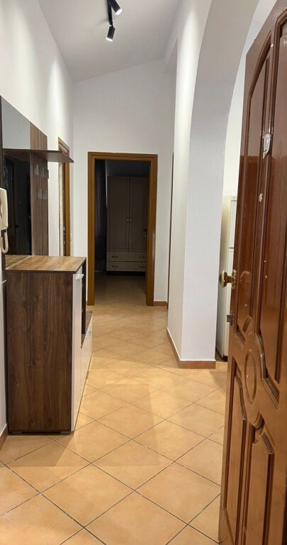 Apartament me qera 3+1 Selite