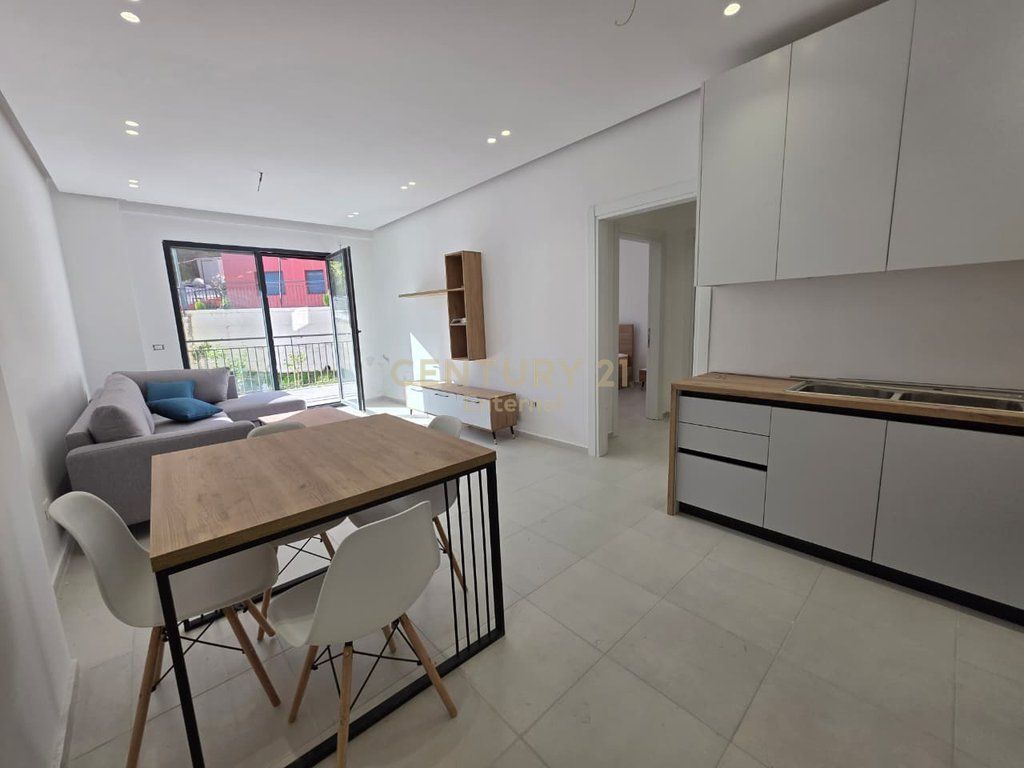 Apartment 1+1 for sale at Kodra e Diellit