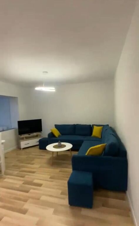 Affitto | Apartament 1 + 1 | Qender – Rruga Fortuzi | 550 €/mese